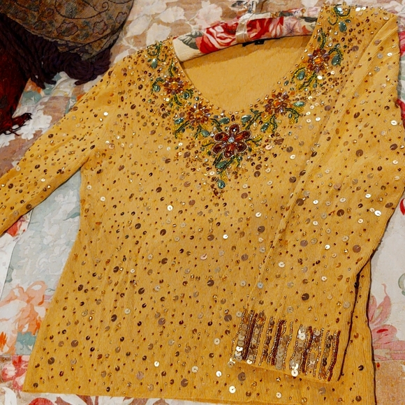 Pierre mustard color heavy beaded/sequined top. Long sleeves, plain back. Size L - Picture 1 of 6